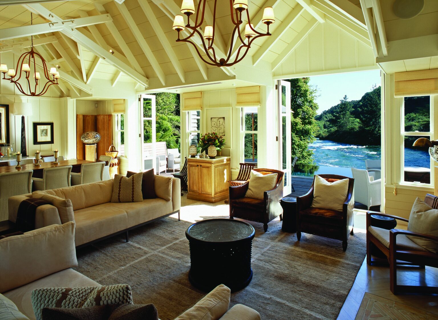 Huka-Lodge-2.jpg
