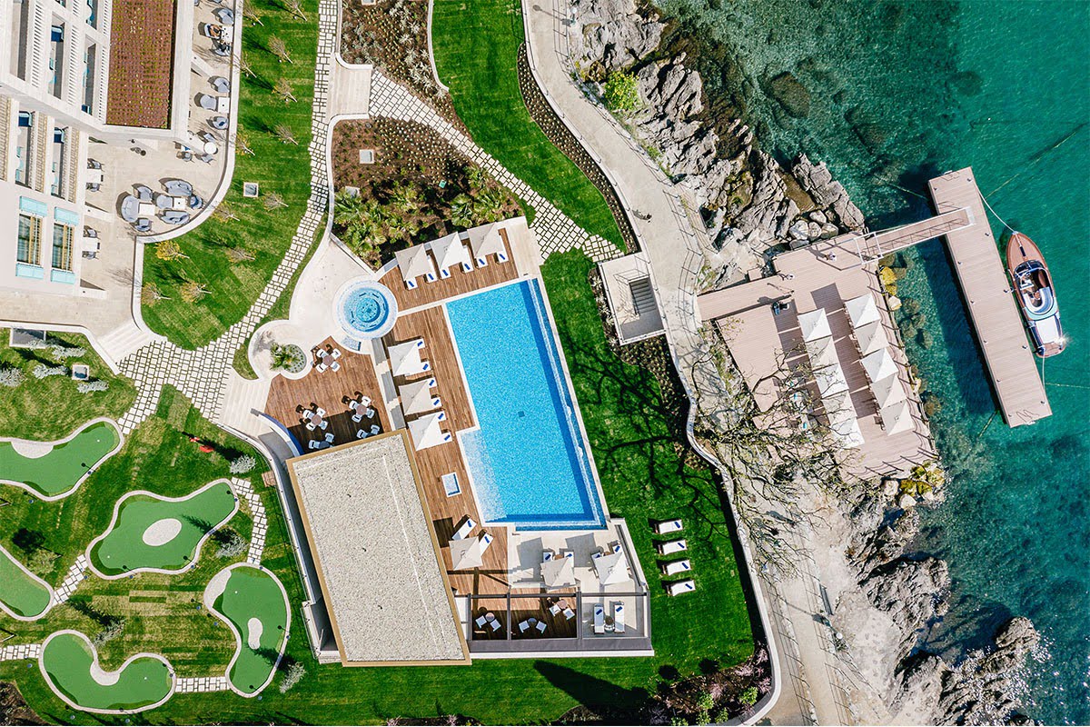 Ikador-Luxury-Boutique-Hotel-Chorwacja-Opatija-zewnatrz.jpg