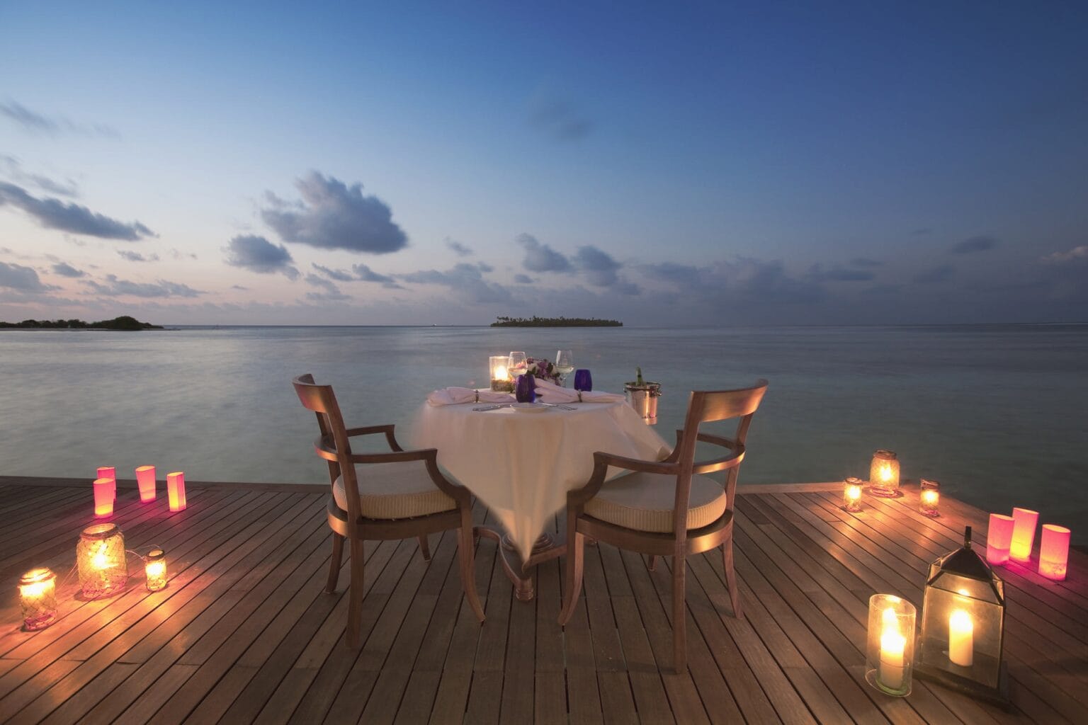 In-Villa-Private-Dining.jpg