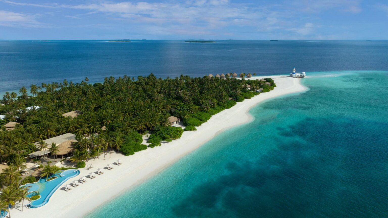 InterContinental-Maldives-Maamunagau-Resort-Malediwy-luksusowe-hotele-na-Malediwach-ekskluzywne-wczasy-na-Malediwach-najlepsze-hotele-na-Malediwach-62.jpg