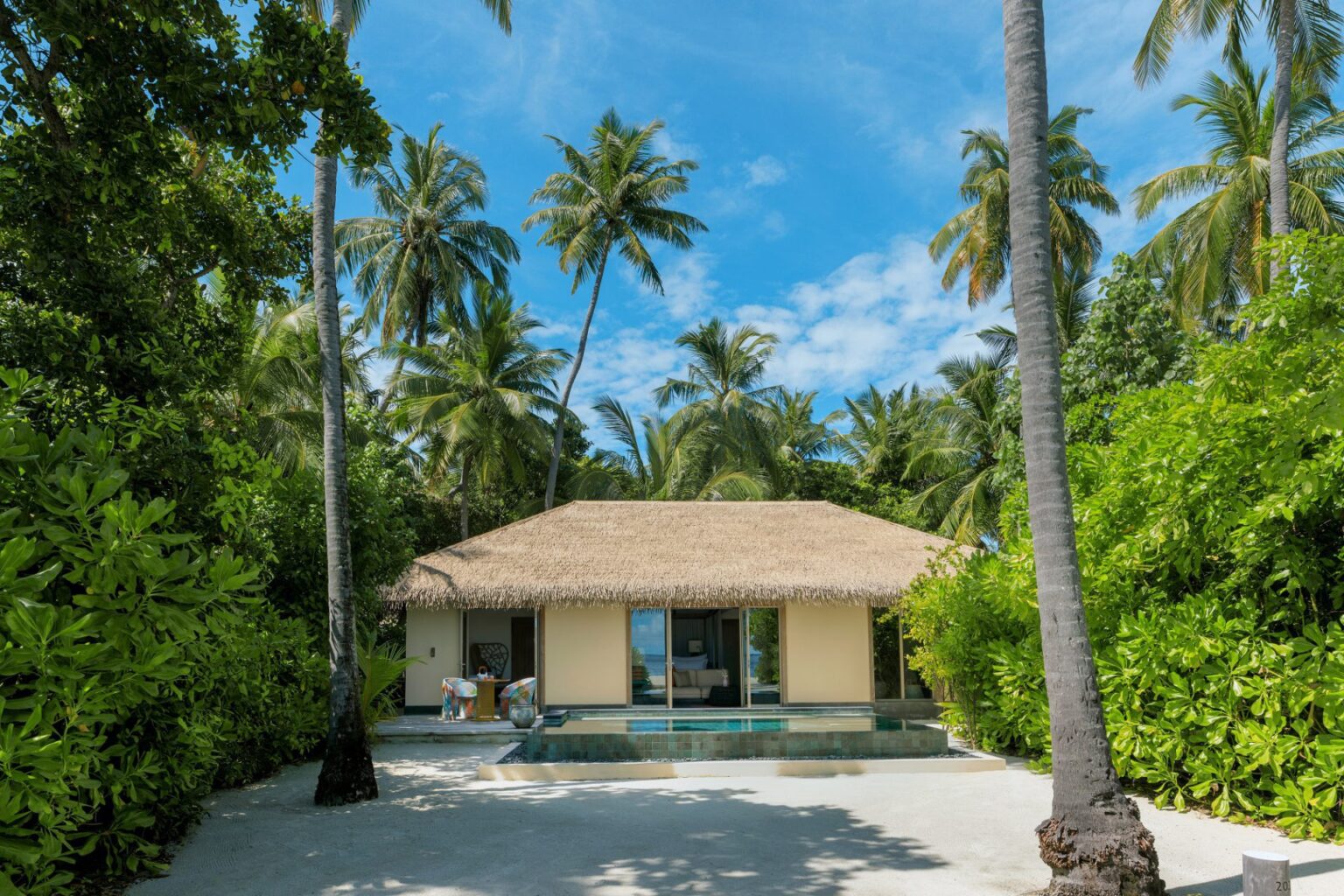 InterContinental-Maldives-Maamunagau-Resort-Malediwy-luksusowe-hotele-na-Malediwach-ekskluzywne-wczasy-na-Malediwach-najlepsze-hotele-na-Malediwach-72.jpg