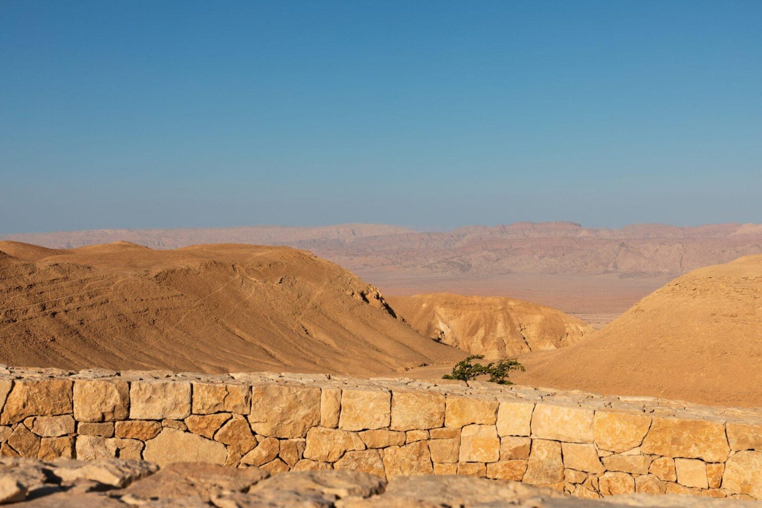 Izrael-Pustynia-Negev-Six-Senses-Shaharut-gory-Edom_mountains_8030-A4.jpg