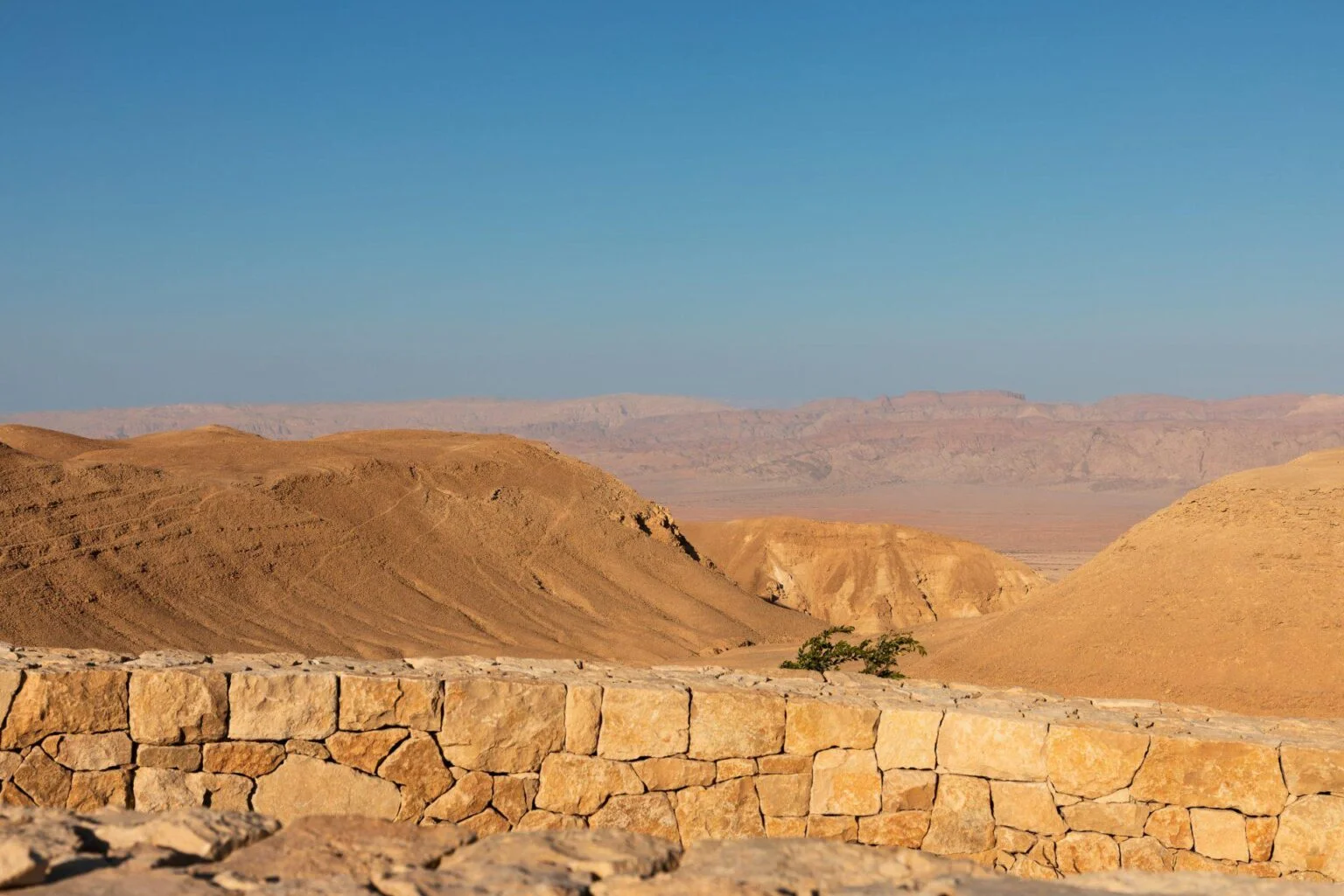 Israel-Desert-Negev-Six-Senses-Shaharut-gory-Edom_mountains_8030-A4.jpg