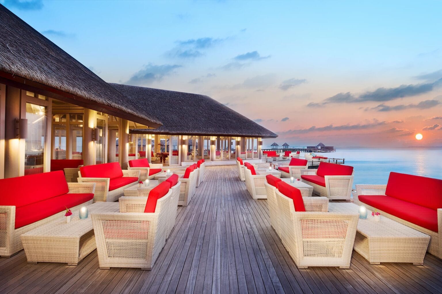 JA-Manafaru-Horizon-Lounge-Deck-1.jpg