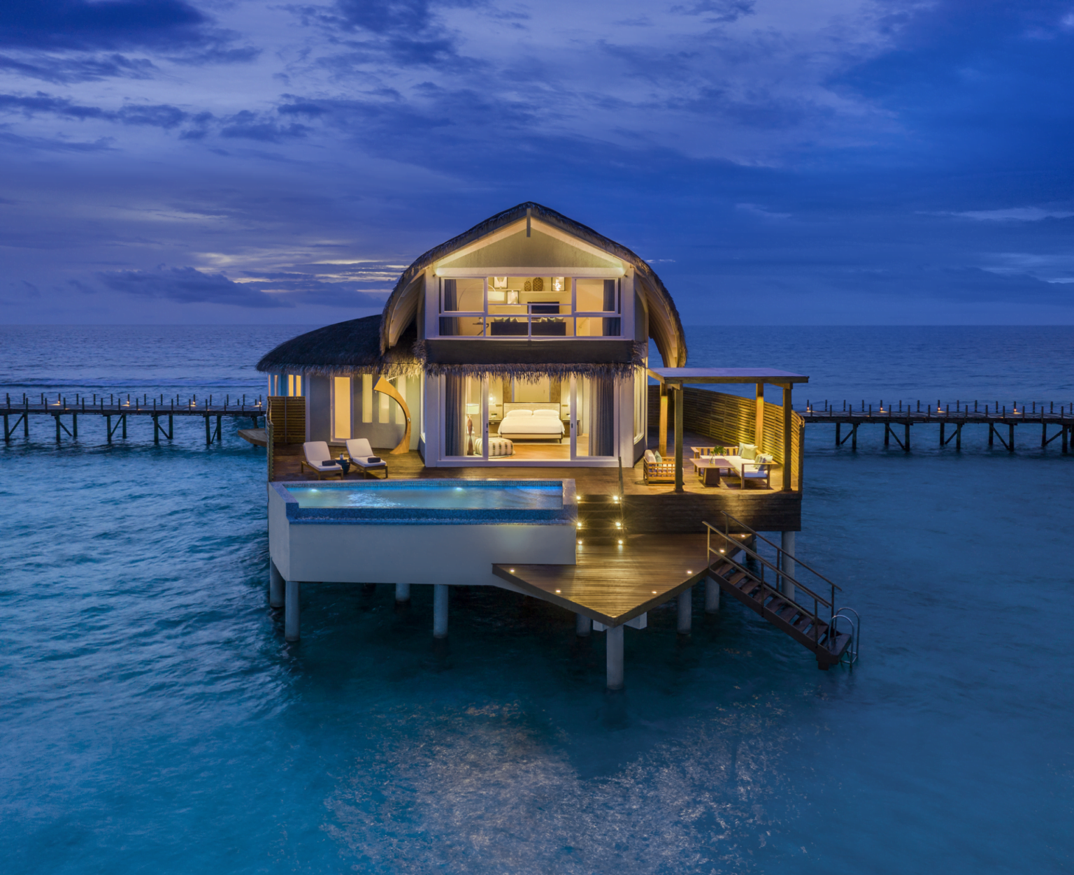 JW-Marriott-Maldives-Resort-Spa-luksusowe-hotele-na-Malediwach-ekskluzywne-wczasy-na-Malediwach-wycieczki-na-malediwy-szyte-na-miare-14.png