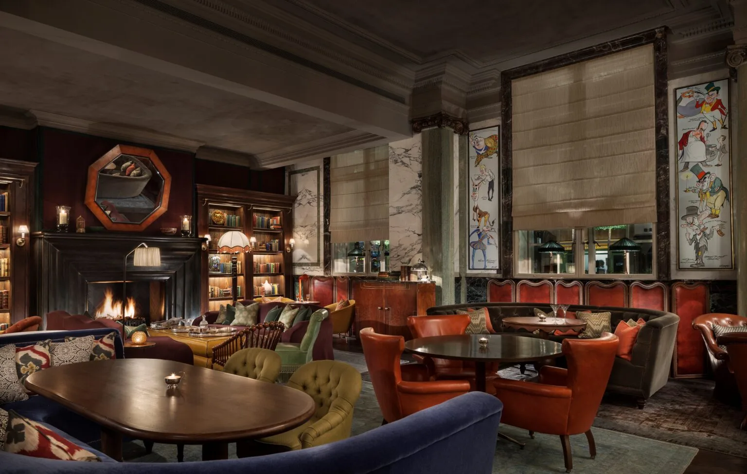 LDN_64062898_Rosewood_London_Scarfes_Bar_Art_on_walls.jpg