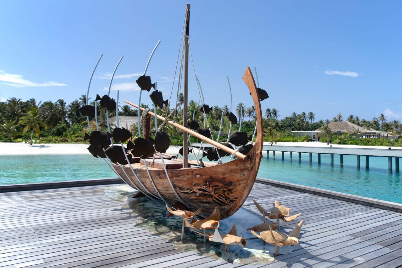 Le-Meridien-Maldives-Resort-Spa-luksusowe-hotele-na-Malediwach-ekskluzywne-wczasy-na-Malediwach-wycieczki-na-Malediwy-szyte-na-miare-2.jpg