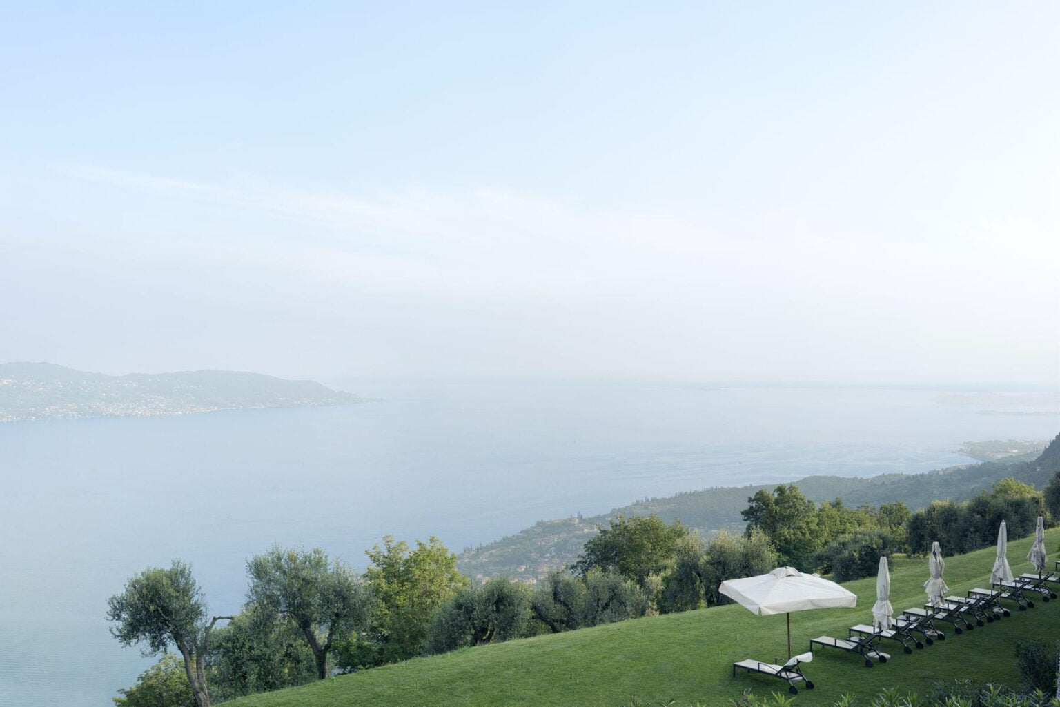 Lefay-Resort-SPA-Lago-di-Garda-najlepsze-hotele-we-Wloszech-luksusowe-wakacje-jezioro-garda-najlepsze-hotele-przy-jeziorze-garda-we-wloszech-ekskluzywne-wakacje-jezioro-garda-1-4.jpg