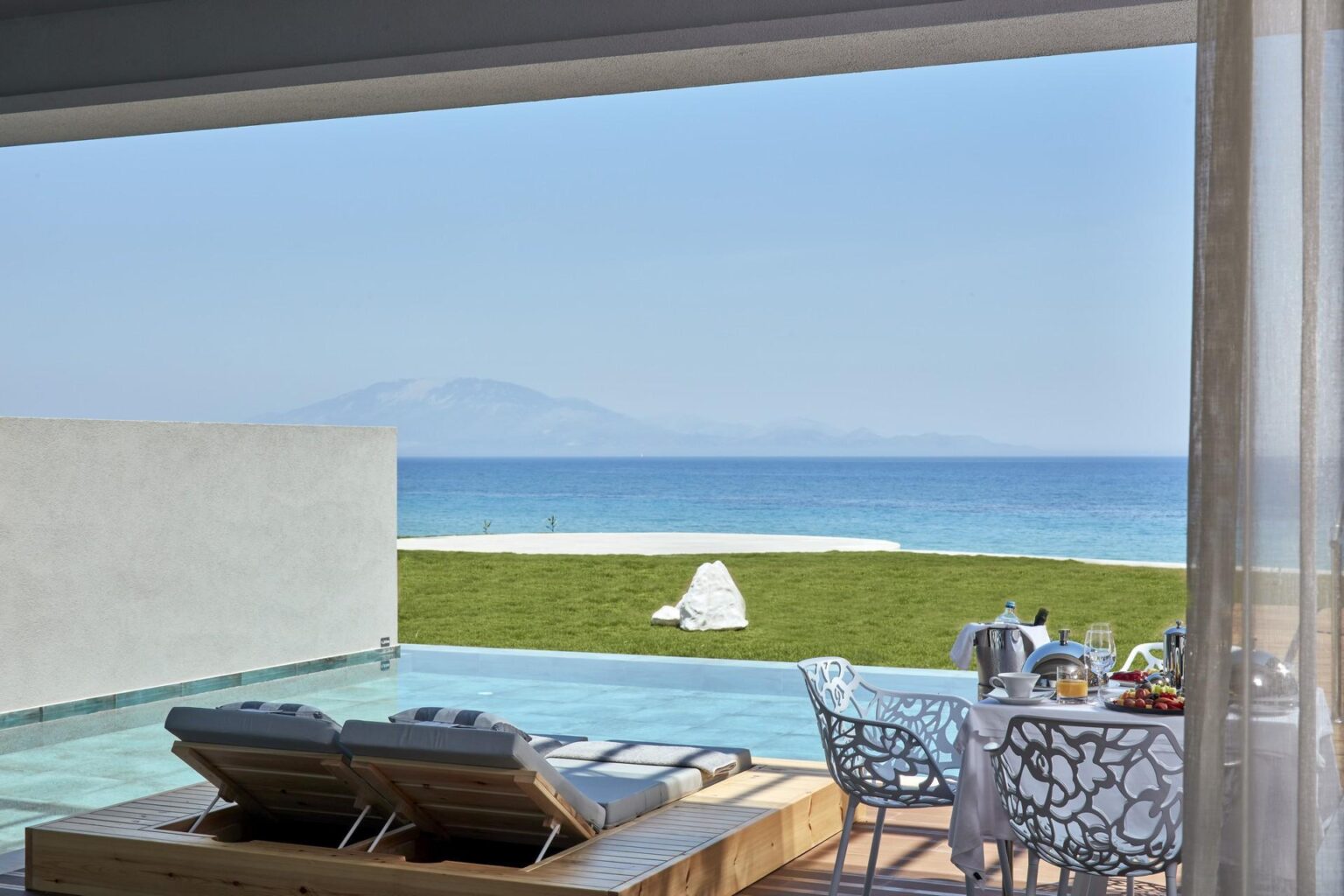 Lesante Blu Exclusive Beach Resort prywatny basen z tarasem