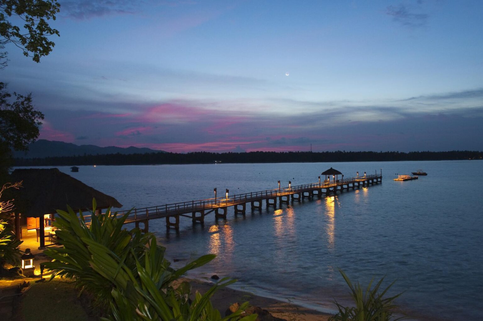 Lombok-Private-Jetty-at-sunset.jpg