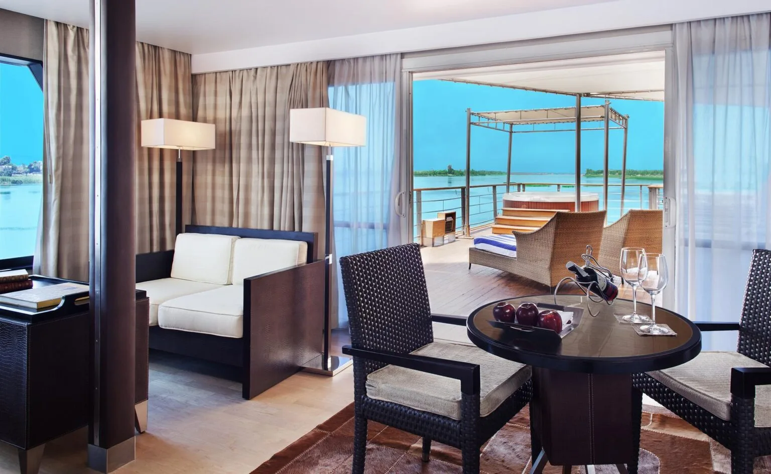 Luxury-Suite-with-private-decks-and-an-outdoor-Jacuzzi-The-Oberoi-Zahra-Luxury-Nile-Cruiser-Egypt.jpg