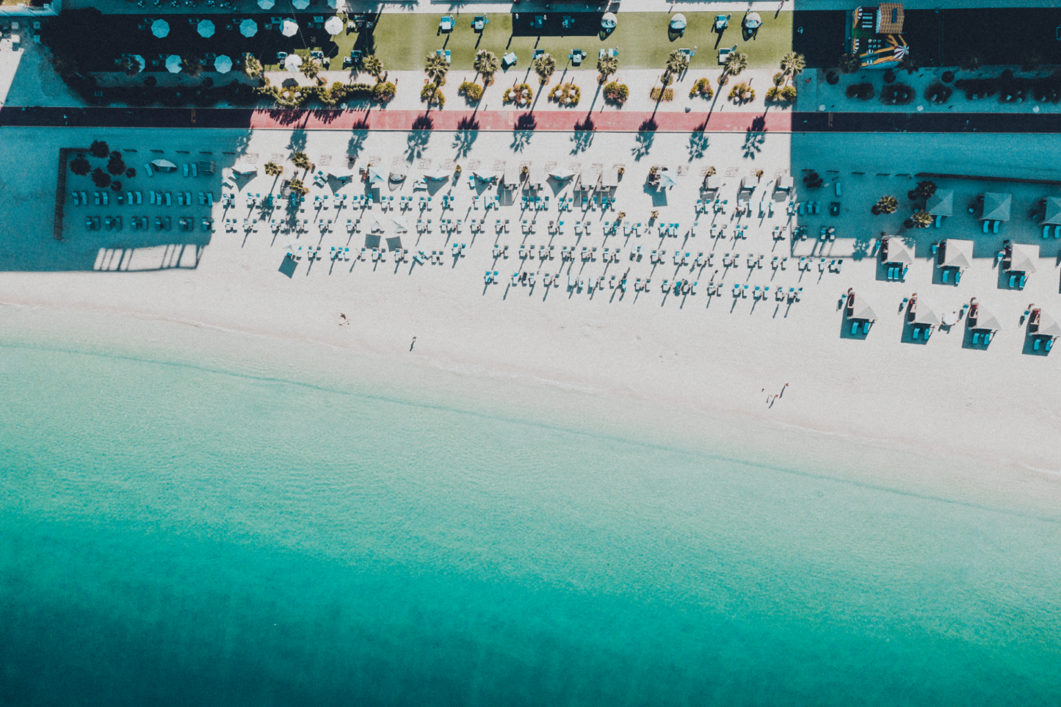 Mandarin-Oriental-Jumeira-Dubai-luksusowe-hotele-w-Dubaju-ekskluzywne-wczasy-w-Dubaju-najlepsze-hotele-w-Dubaju-1.png