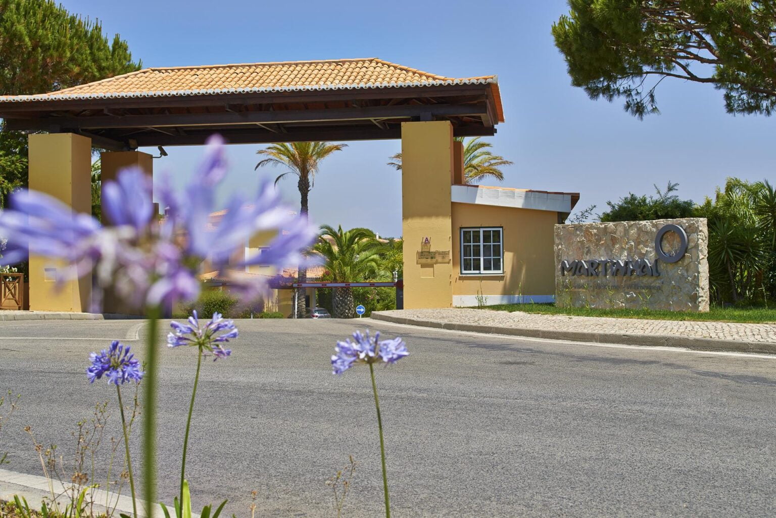 Martinhal-Quinta_Entrance1.jpg
