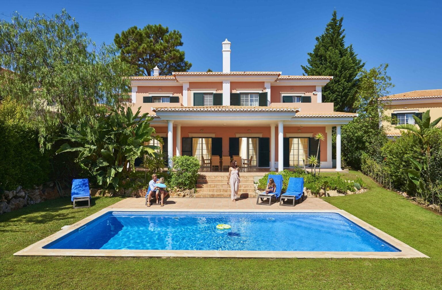 Martinhal_Quinta_Luxury-Villa-Exterior.jpg