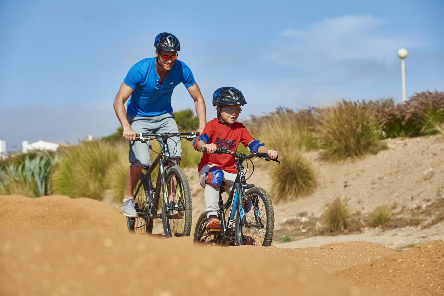 Martinhal_Sagres_BMX-Pump-Track-Family.jpg