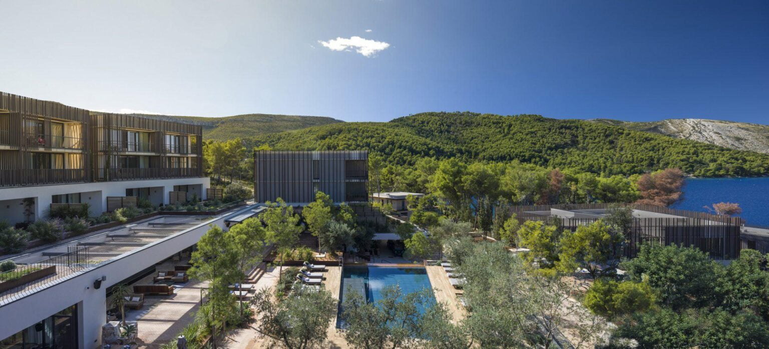 Maslina-Resort-luksusowe-hotele-w-Chorwacji-ekskluzywne-wczasy-w-Chorwacji-luksusowe-wille-w-Chorwacji-na-wynajem-najlepsze-wille-w-Chorwacji-123.jpg