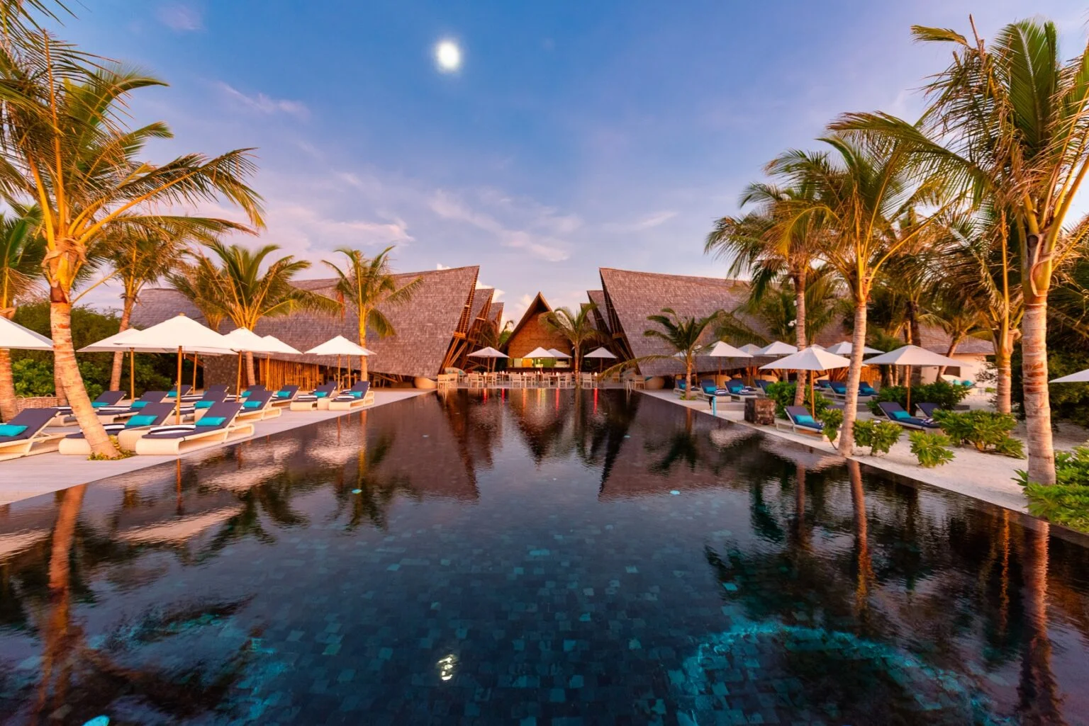 Movenpick-Kuredhivaru-Maldives-luxury-hotels-in-the-Maldives-exclusive-holidays-in-the-Maldives-tailor-made-holidays-in-the-Maldives-14.jpg