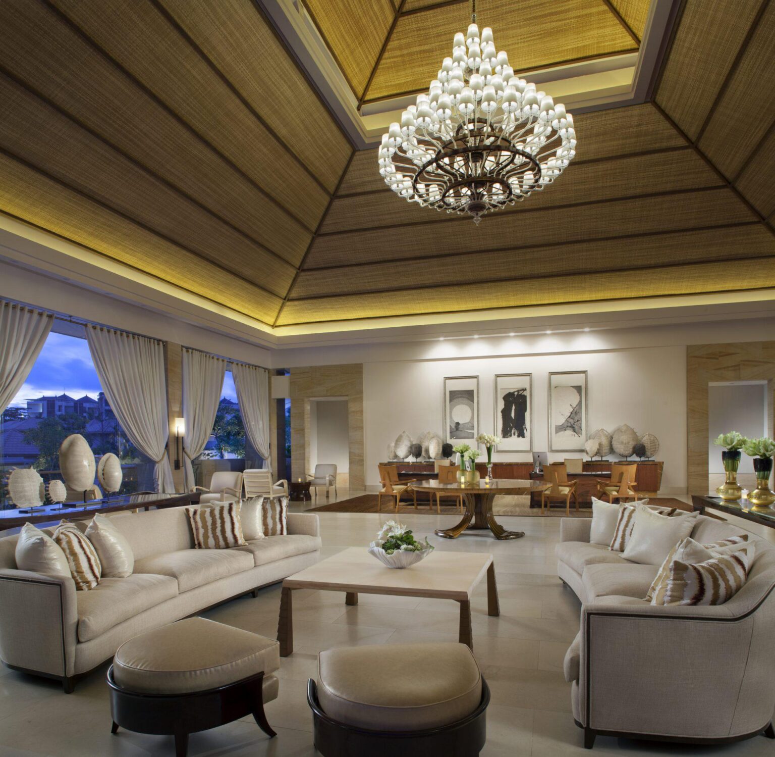 Mulia-Villas-Reception-Area.jpg