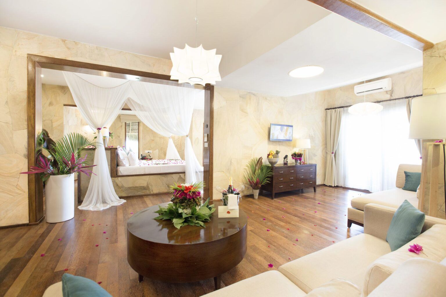 Tulia Zanzibar Unique Beach Resort 4