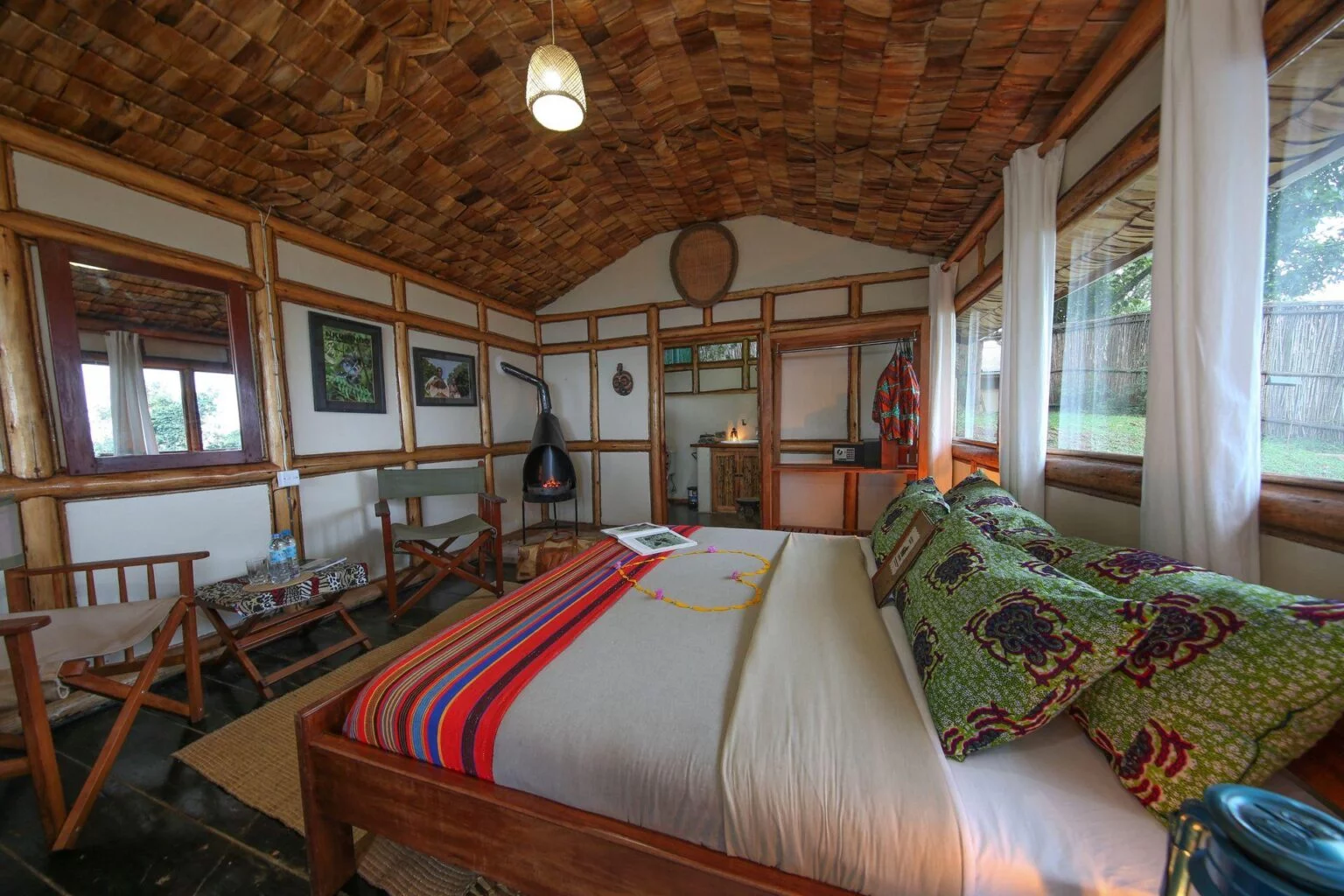 NBGL-COTTAGE-Double-with-fireplace.jpg