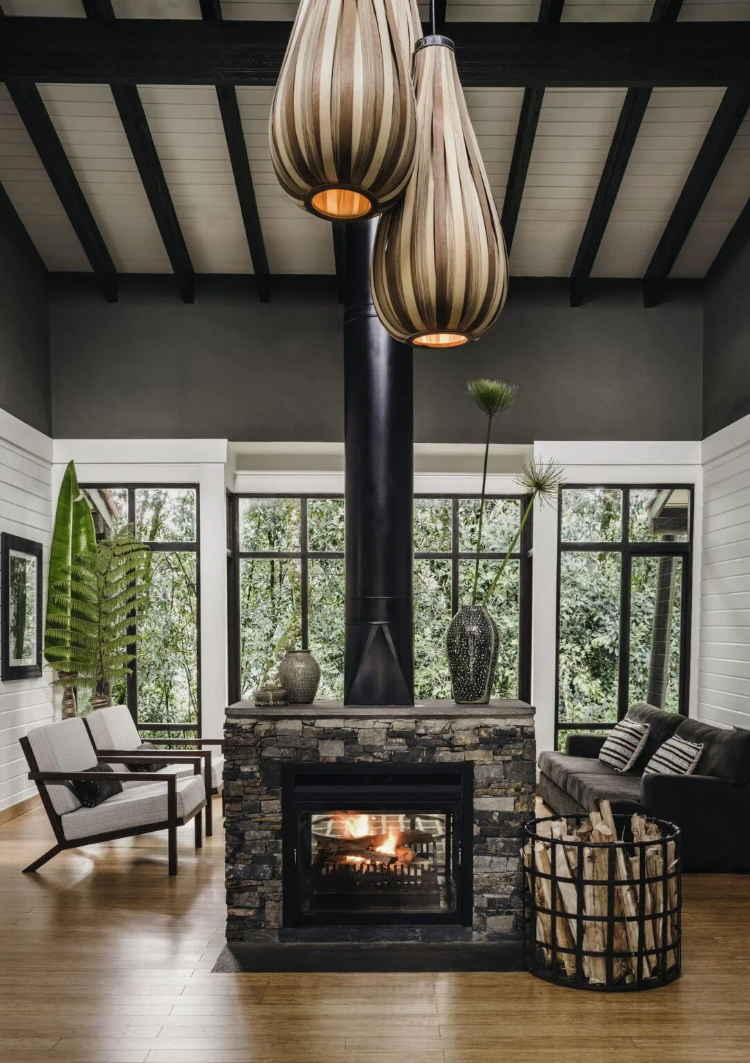 NH_OO_Accommodation_Suite_Living_Room_0248_MASTER.jpg