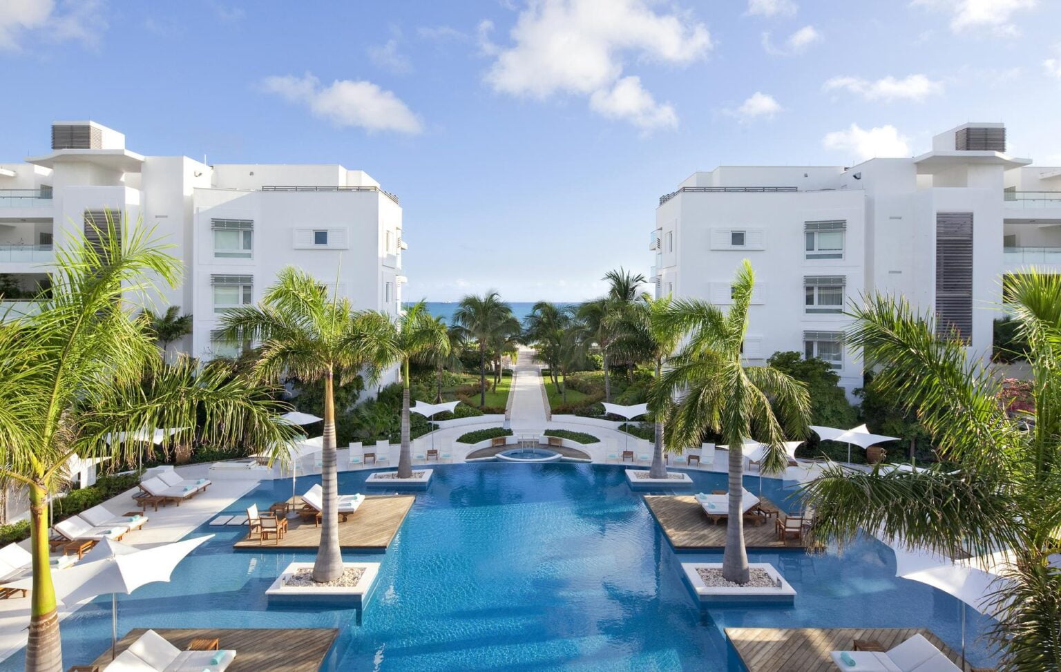 New-Infiniti-pool-@-day-2.jpg