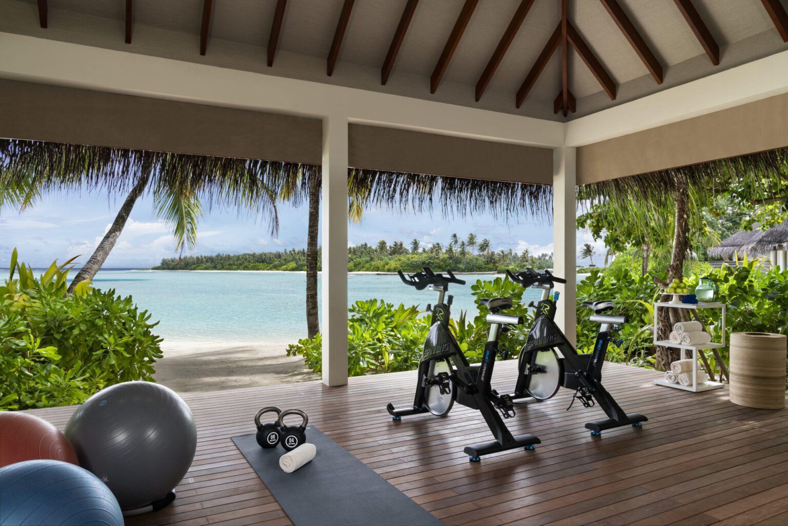 Niyama_Private_Islands_Maldives_Health_club_Gym_Deck.jpg