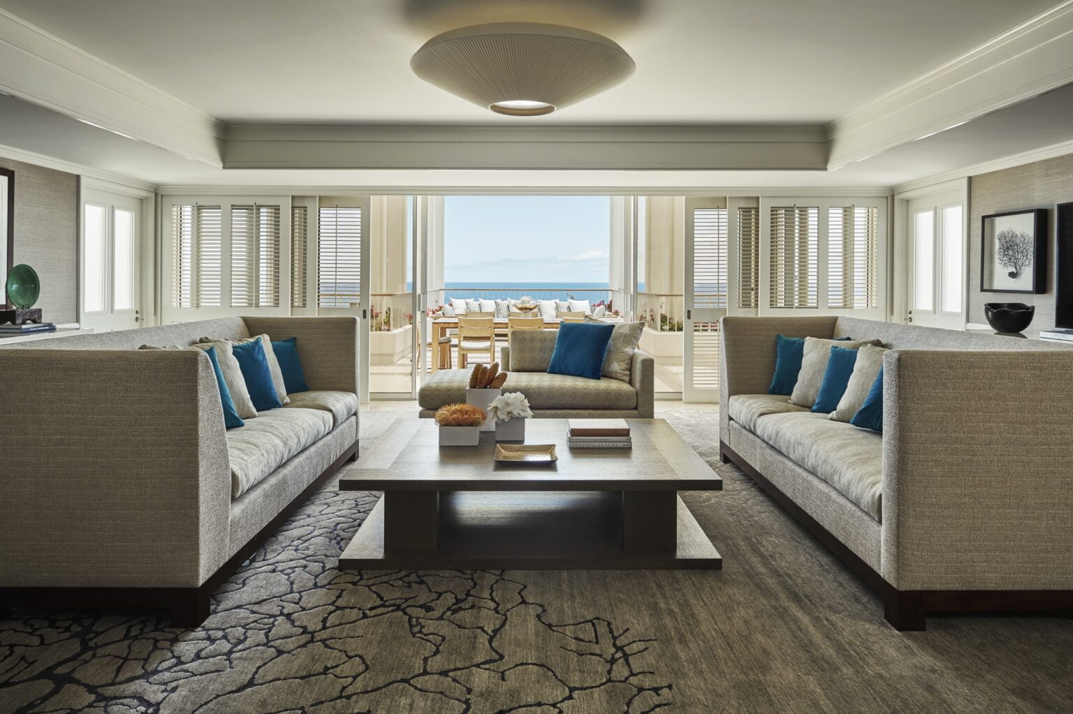 Four Seasons Resort Oahu at Ko Olina przestronny salon