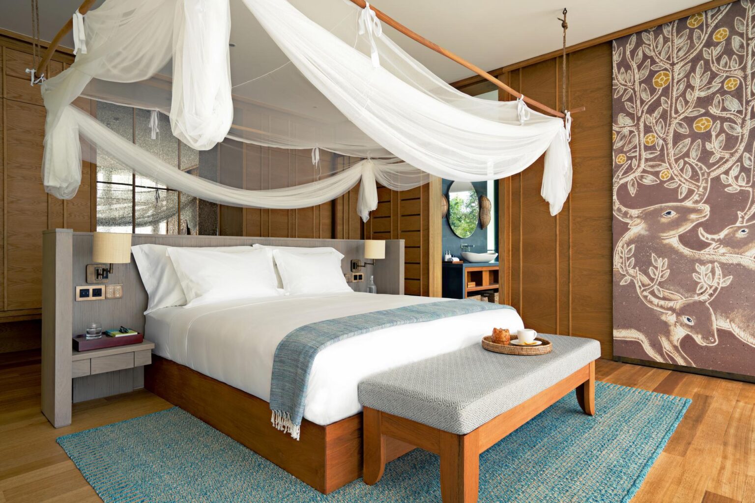 Ocean_Pool_Villa_Suite_bedroom_7377-ORIGINAL.jpg