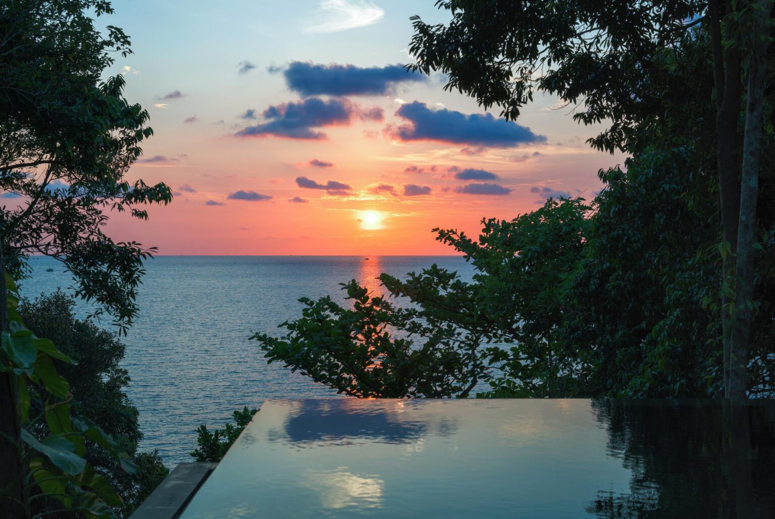 Ocean_Pool_Villa_Suite_sunset_7382-ORIGINAL.jpg