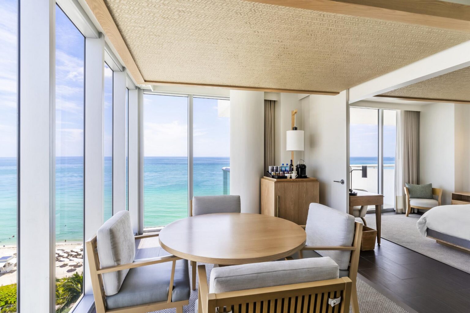 One-Bedroom-Suite-Oceanfront-4.jpg