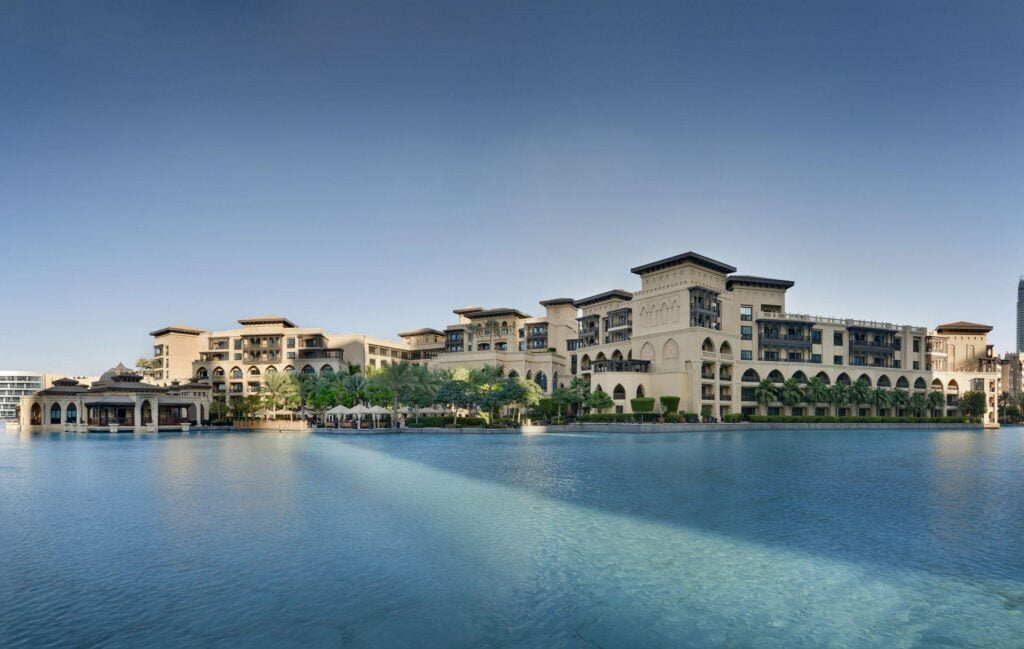 Poznaj luksusowy hotel The Palace Downtown Dubai  nad jeziorem Burj Khalifa,The Palace Downtown Dubai