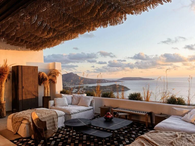 Panoptis Escape Mykonos, Номера с джакузи на Миконосе, Отель на вершине холма на острове Миконос