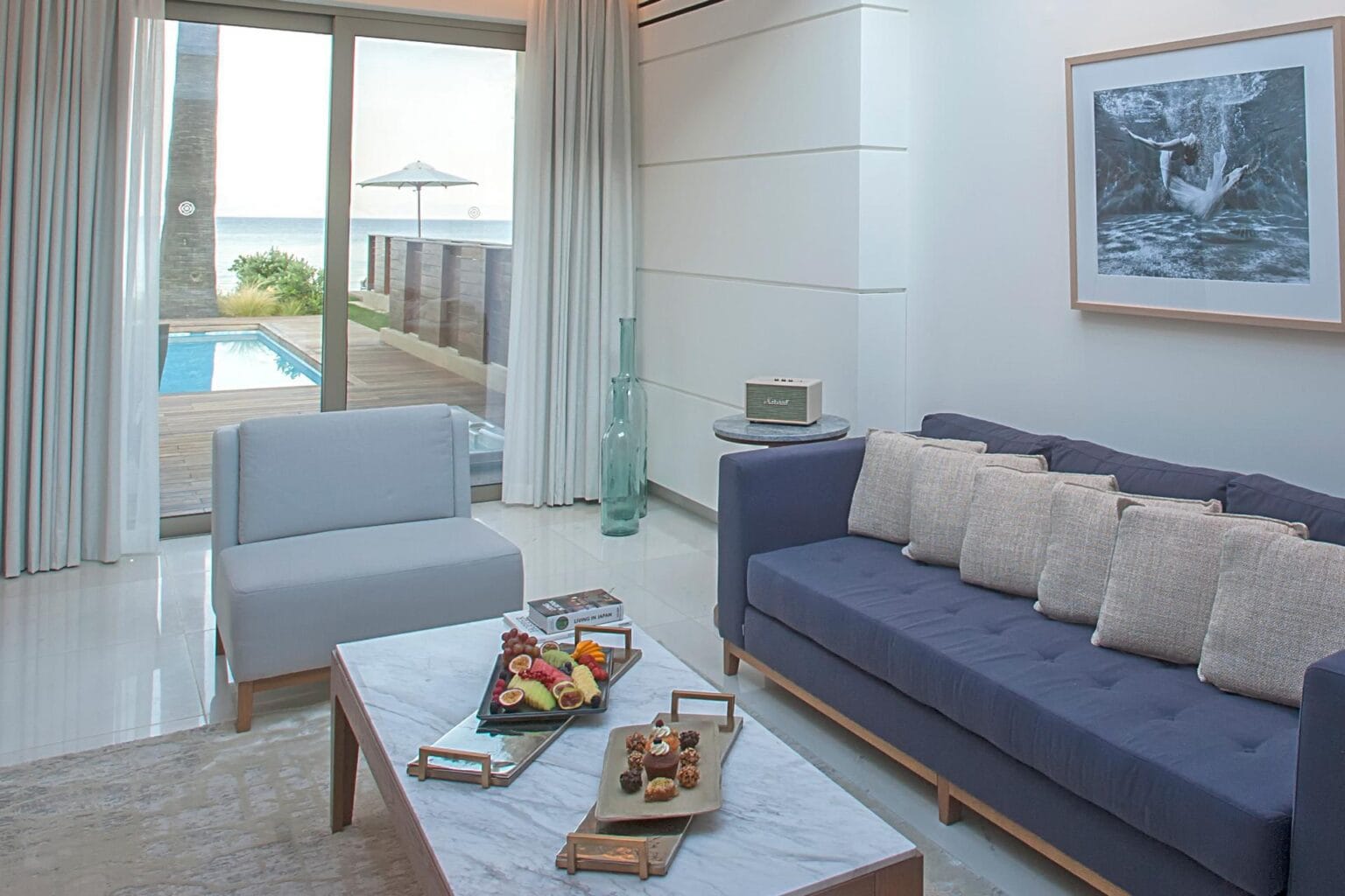 Pavilion-Suite-Sea-View-Living-Room-3.jpg