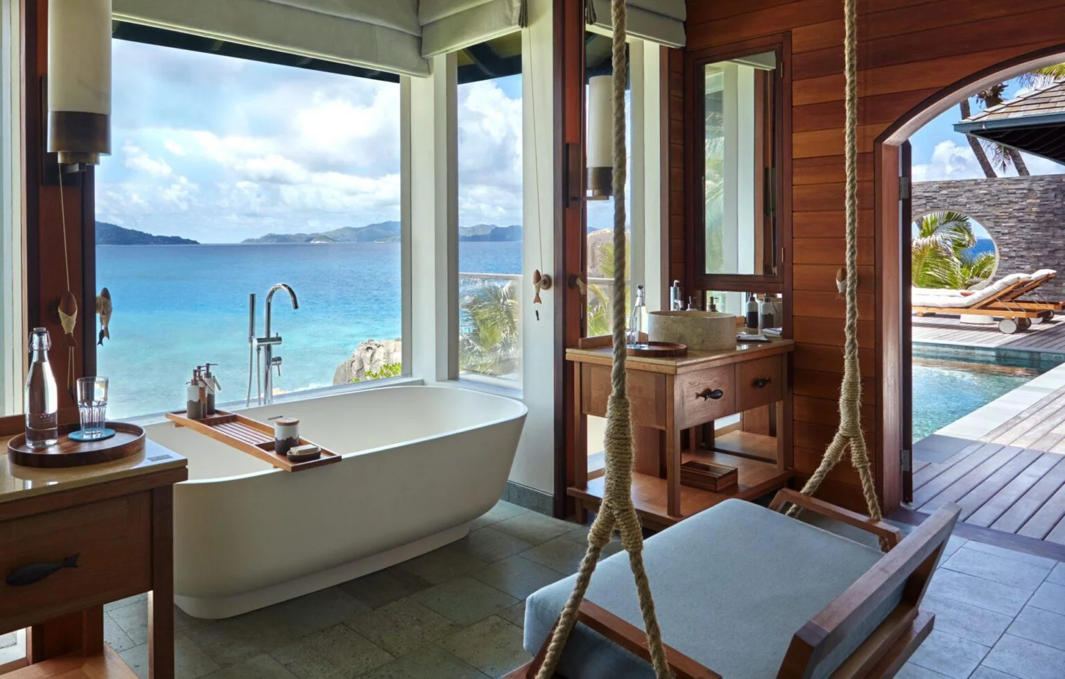 Pool_Villa_bathroom2_6749-ORIGINAL.jpg