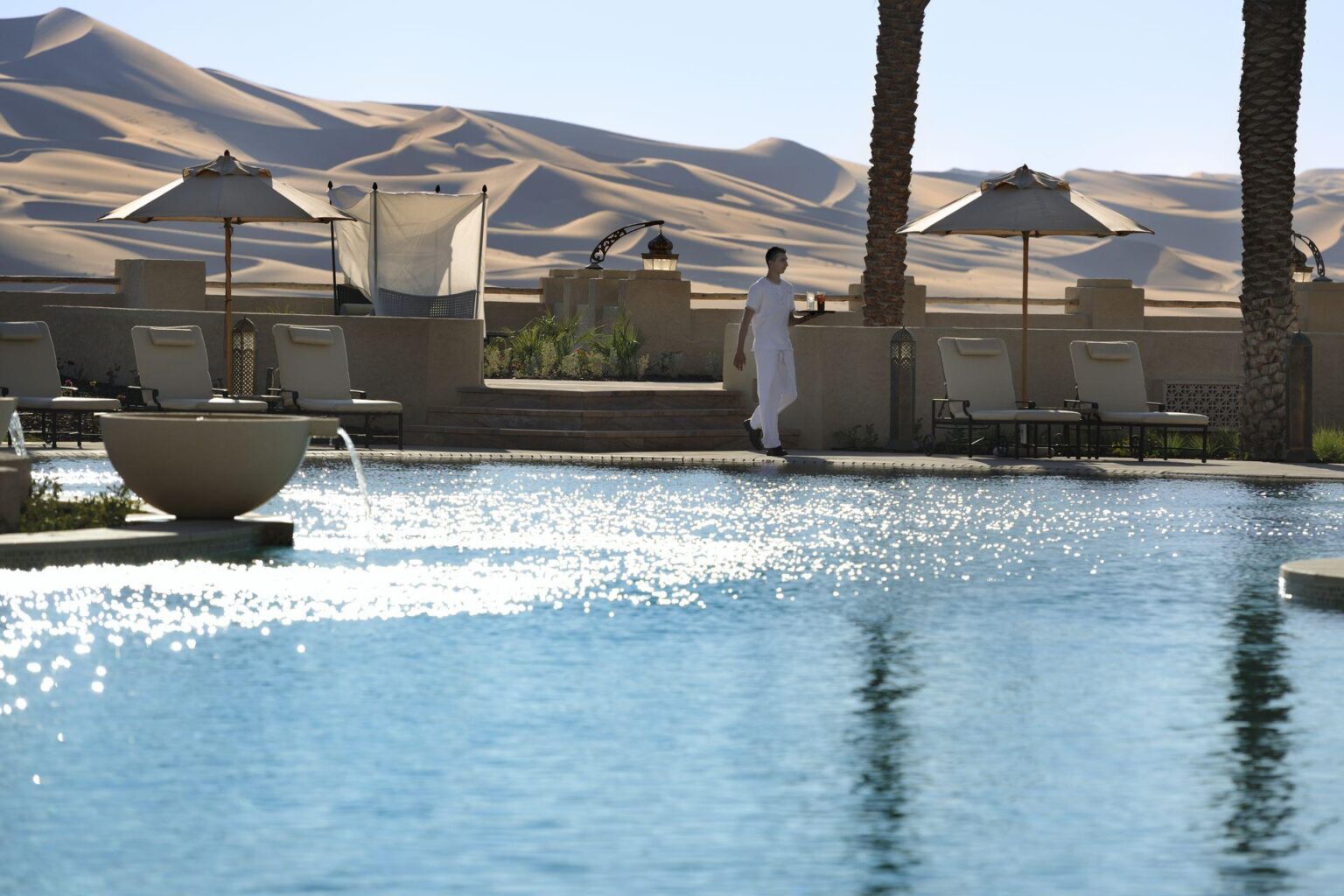 QASR_H_FB-0012.Ghadeer-Poolside.jpg