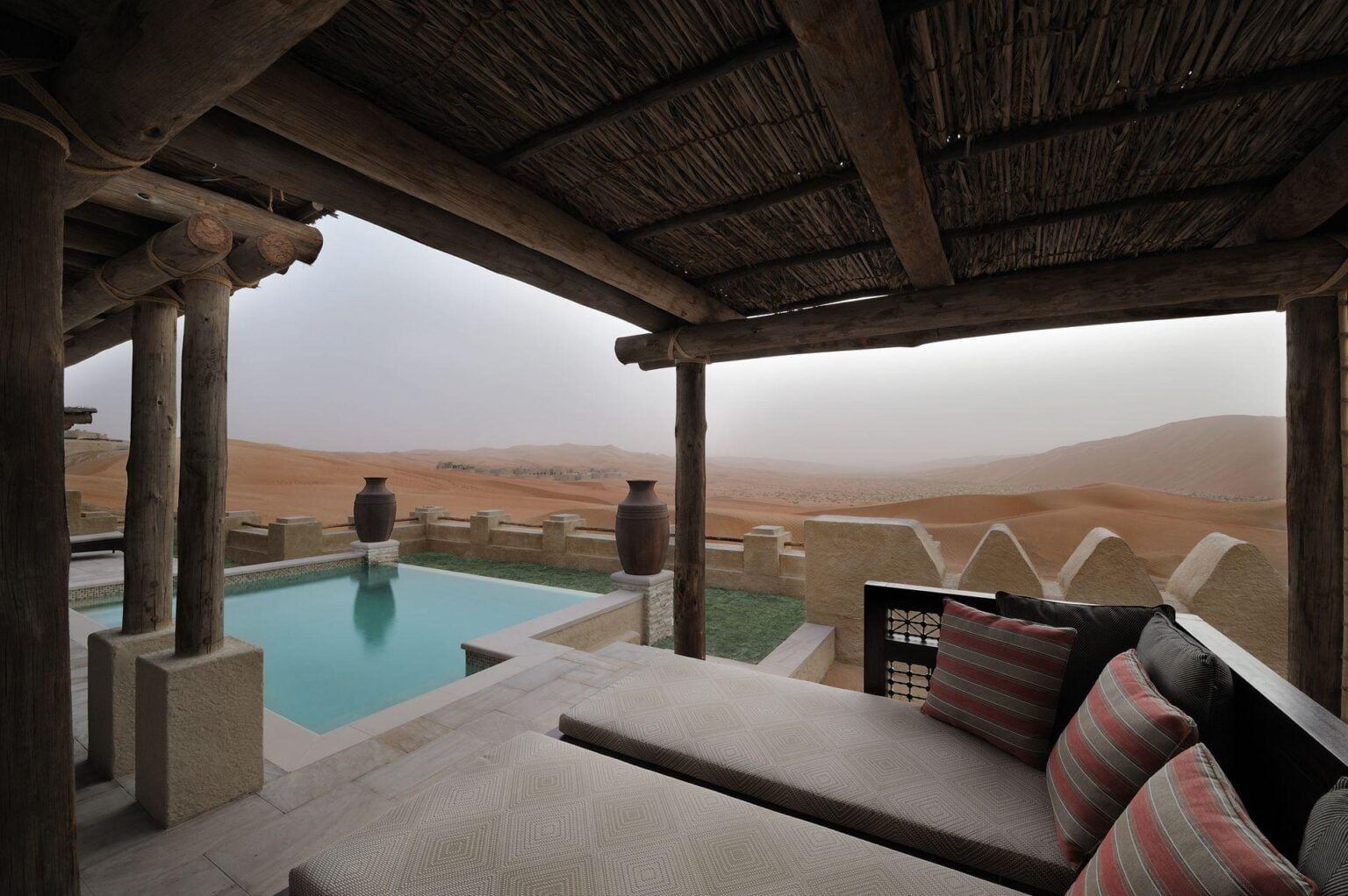 QASR_H_RM-00013.Pool-Villa-misty.jpg
