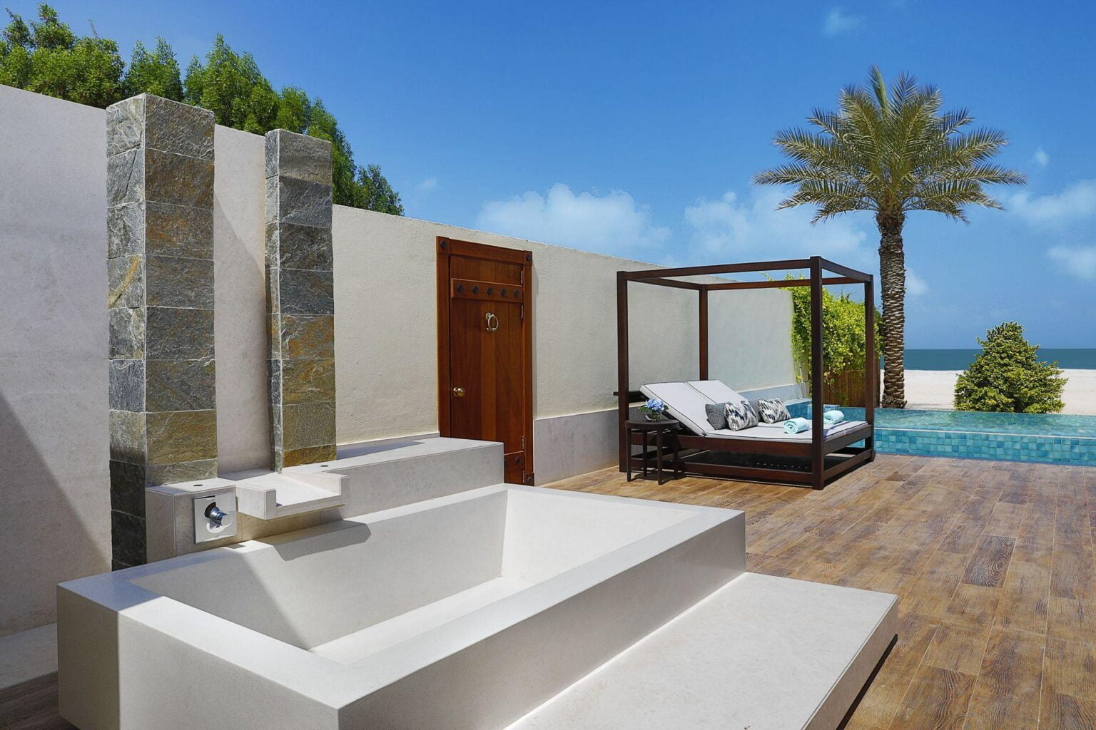 RC_Hamra_0113.jpg
