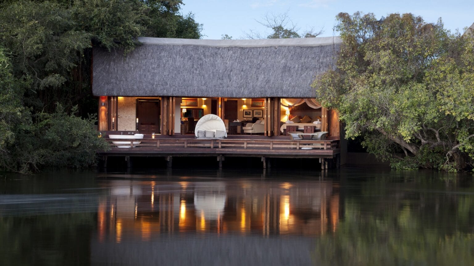 RC_Island_Suite-exterior.jpg