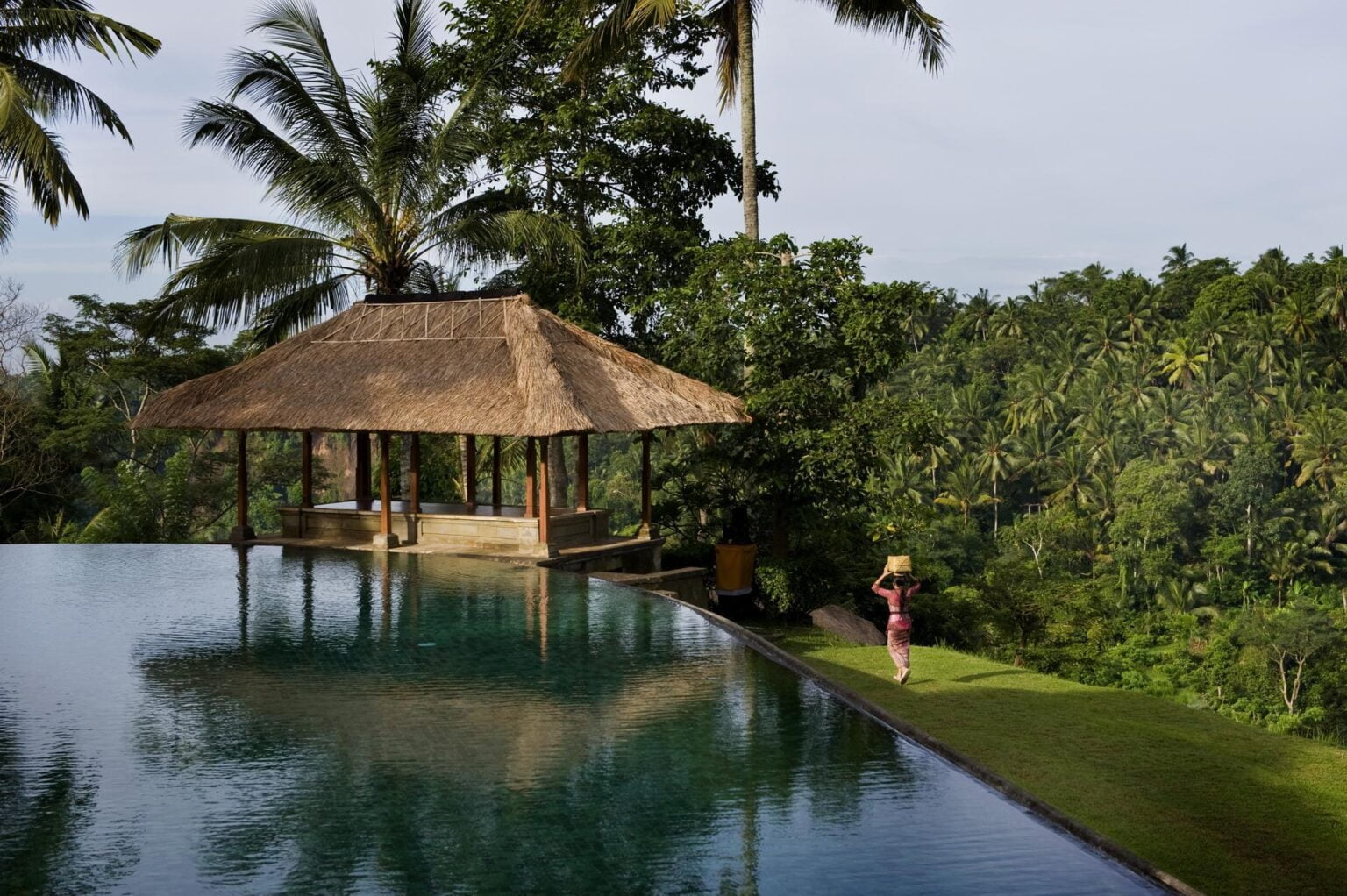 RS983_Amandari-Swimming-Pool.jpg