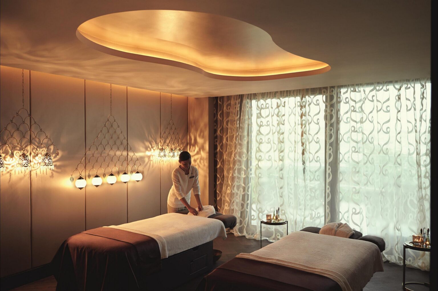 Raffles-Istanbul-Spa-Double-Treatment-Room_487233_high.jpg