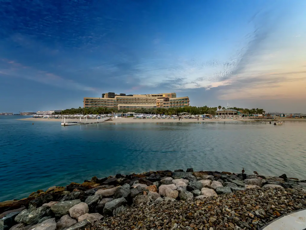 Rixos-The-Palm-Hotel-Suites-w-Dubaju-najlepsze-hotele-w-Dubaju-luksusowe-hotele-w-Dubaju-najlepsze-hotele-all-inclusive-w-Dubaju-4.png