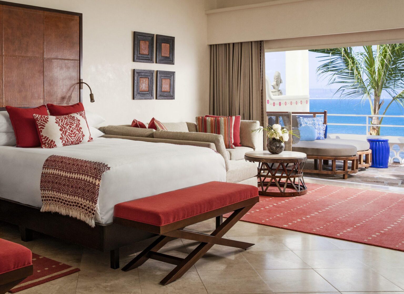 Room-Oceanfront-King.jpg