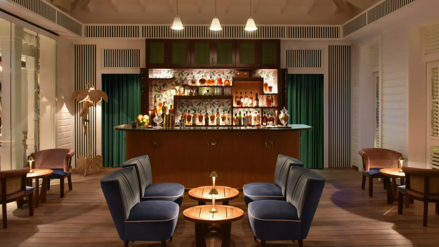 Rosewood-Le-Guanahani-St.-Barth-best-hotels-in-the-Caribbean-luxury-hotels-in-the-Caribbean-exclusive-tours-in-the-Caribbean-St-Barth-luxury-hotels-01 -13.png