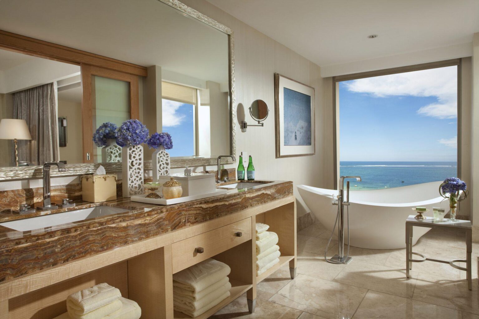 Royal-Suite-Bathroom