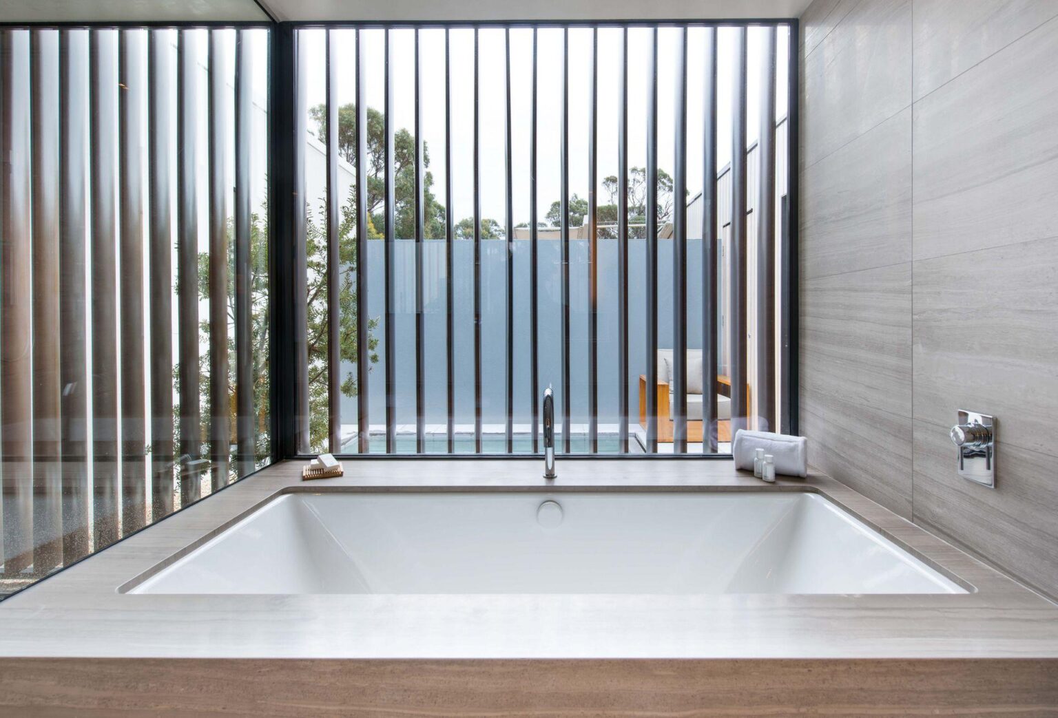 SAF-Premium-Bath_HR.jpg