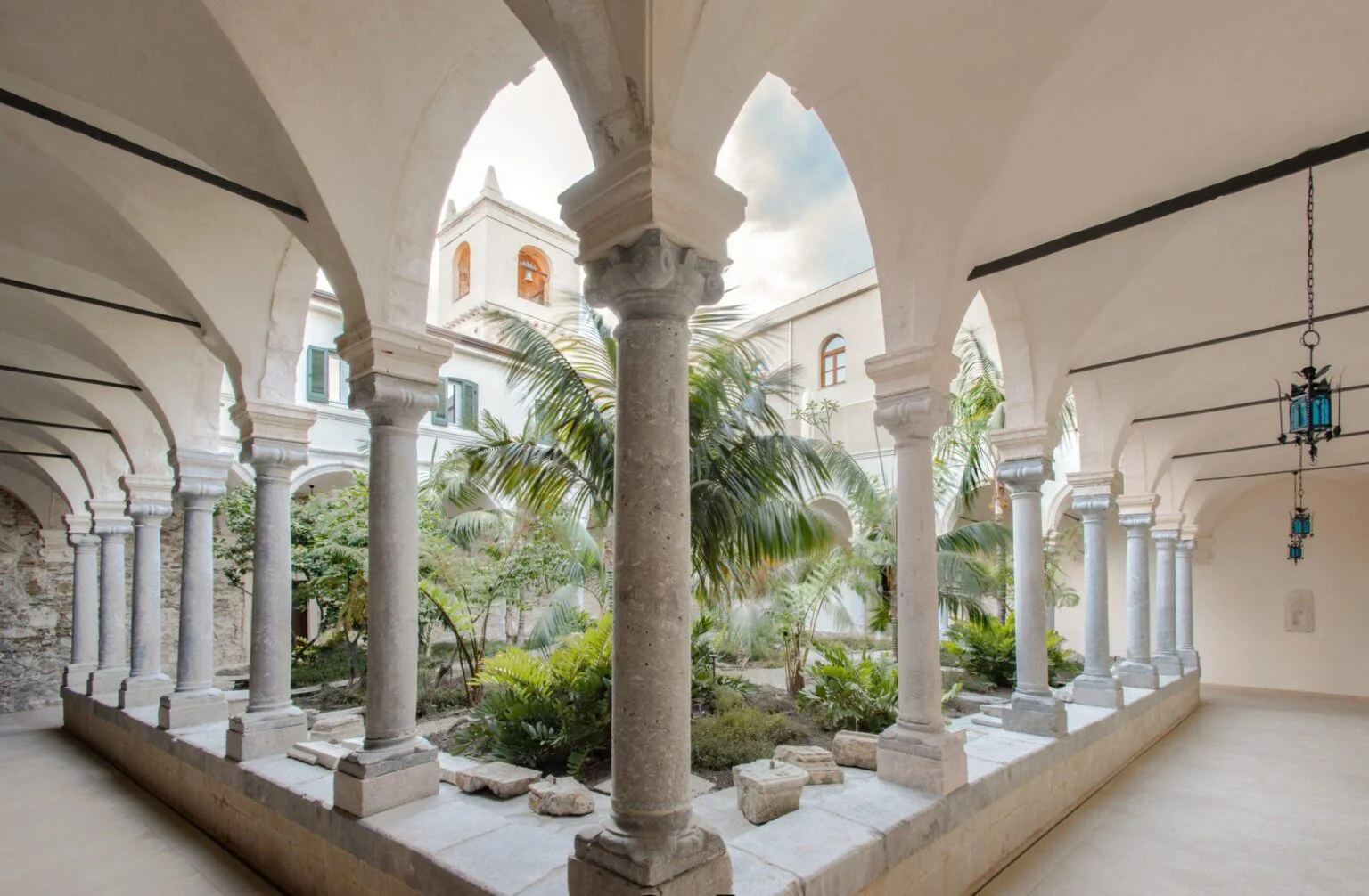 San-Domenico-Palace-a-Four-Seasons-Hotel-best-hotels-in-Sicily-luxury-holidays-in-Sicily-sicily-exclusive-tours-sicily-tailor-made-tours-21.jpg