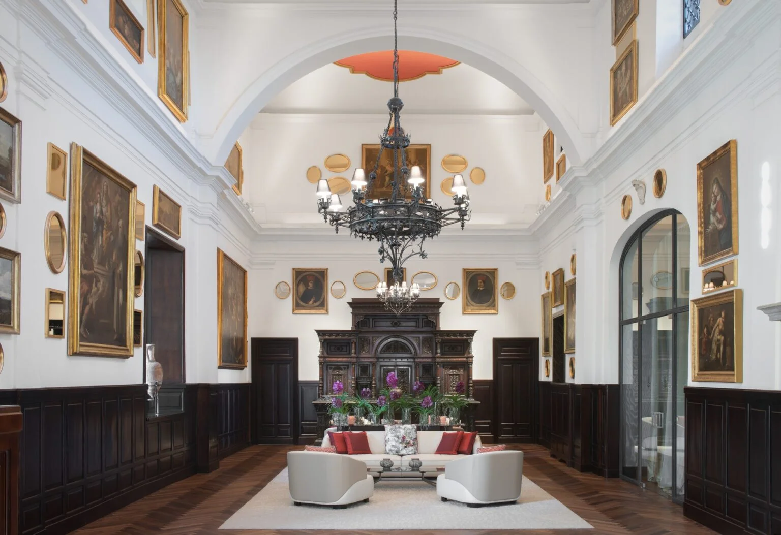 San-Domenico-Palace-a-Four-Seasons-Hotel-best-hotels-in-Sicily-luxury-holidays-in-Sicily-sicily-exclusive-tours-sicily-tailor-made-tours-24.jpg