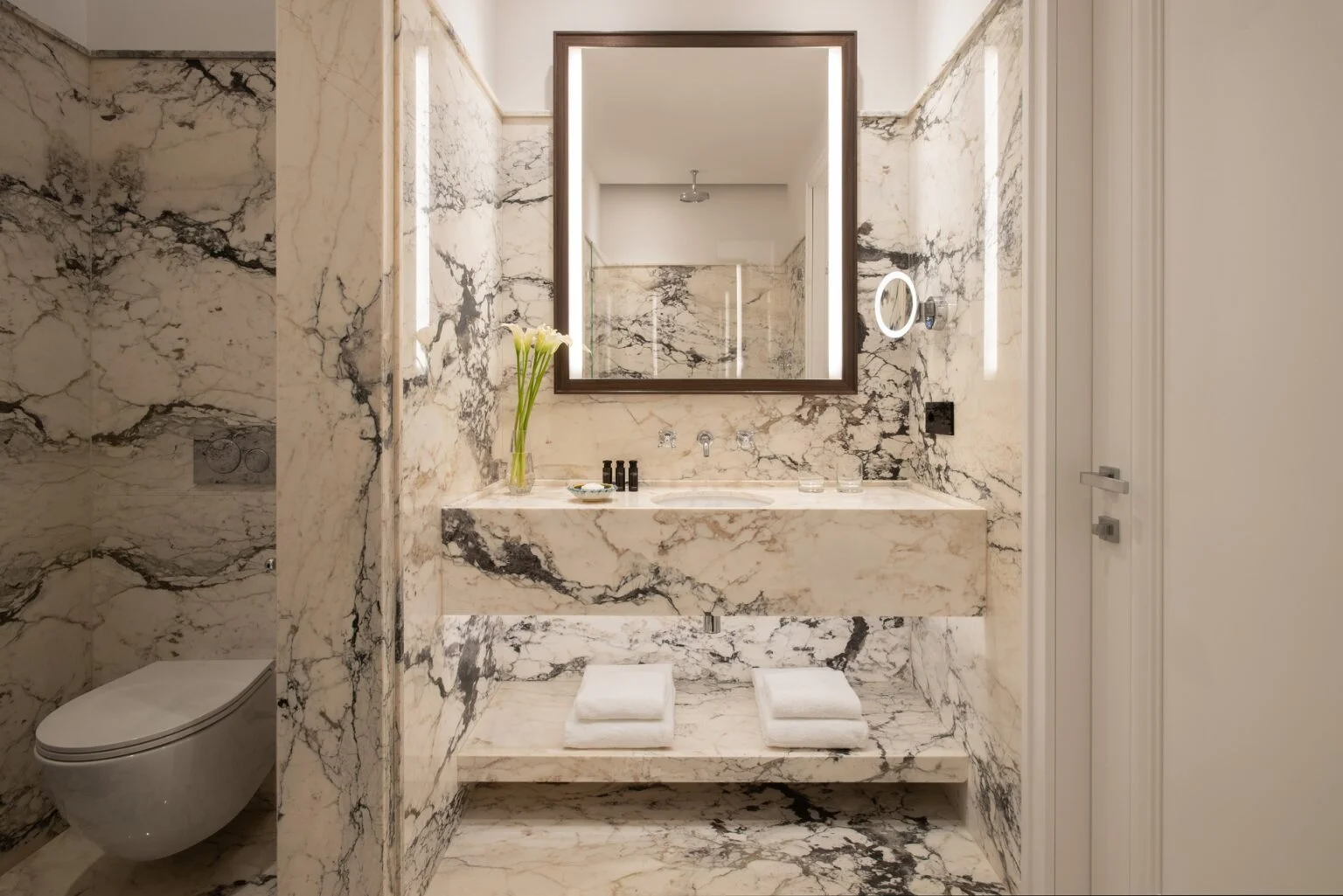 San-Domenico-Palace-a-Four-Seasons-Hotel-best-hotels-in-Sicily-luxury-holidays-in-Sicily-sicily-exclusive-tours-sicily-tailor-made-tours-8.jpg
