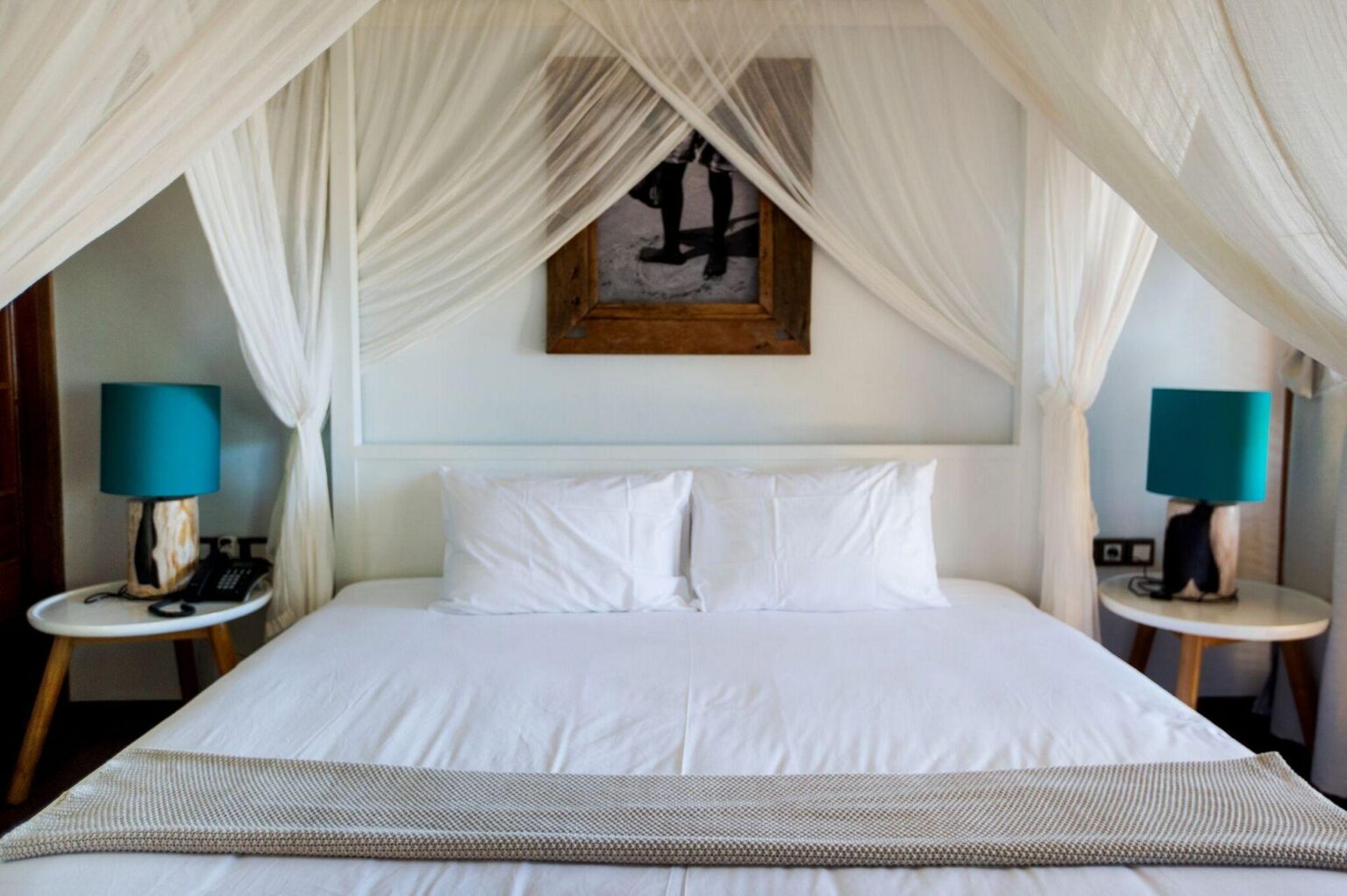 Sentidos_Room_Detail1_beachvilla_sea_view.jpg